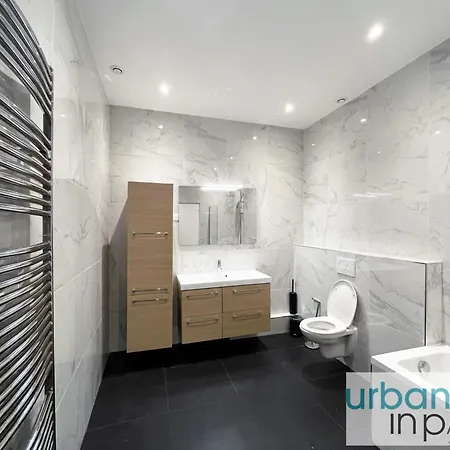 Urban Flat 186 - Spacious 3 Bedroom Flat In 아파트