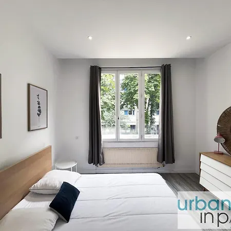 Urban Flat 186 - Spacious 3 Bedroom Flat In 아파트 *