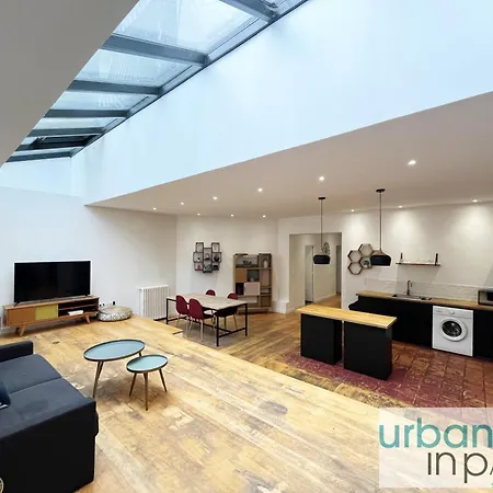 Urban Flat 186 - Spacious 3 Bedroom Flat In *