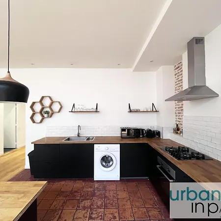 Urban Flat 186 - Spacious 3 Bedroom Flat In 아파트 *